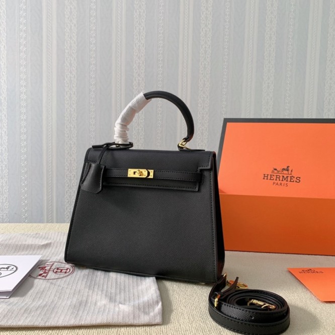 Hermes エルメス ☆ 2021年最新なクラシックな Kelly ショルダーバッグ 手提げ袋 肩掛け